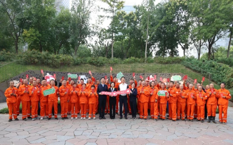 情暖中秋！榮程集團(tuán)總裁張君婷深入一線走訪慰問(wèn)