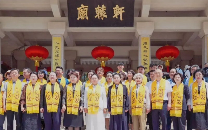 全聯(lián)女企業(yè)家商會走進(jìn)黃帝陵溯源尋根、凝心鑄魂