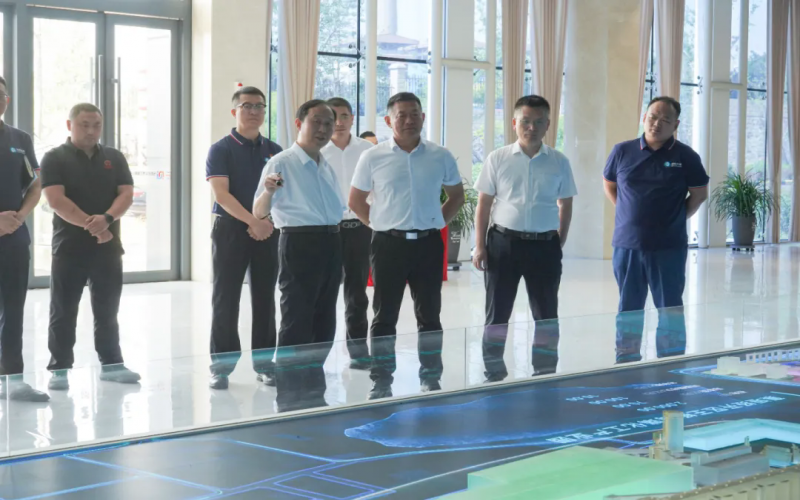 榮程集團(tuán)副總裁、榮程新能集團(tuán)董事長張立華赴金鼎鋼鐵集團(tuán)煤焦化參觀考察